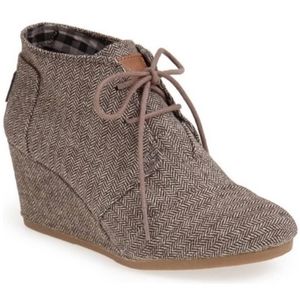 TOMS Herringbone Desert Wedge Booties